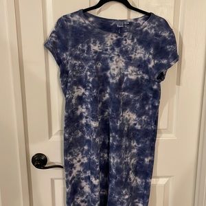 Gap tie dye short sleeve t shirt dress.